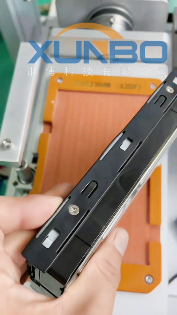 訊博硬盤螺絲鎖付工藝介紹-自動鎖螺絲機-多功能非標(biāo)螺絲機_全自動視覺螺絲機_大型鎖螺絲機廠家 訊博硬盤螺絲鎖付工藝介紹-自動鎖螺絲機-多功能非標(biāo)螺絲機_全自動視覺螺絲機_大型鎖螺絲機廠家